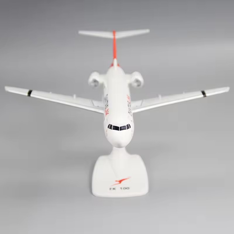New 1:100 Scale Fokker FK-100  - Model Airplane Plastic recensie en prijs